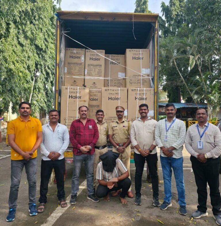 lonikand police